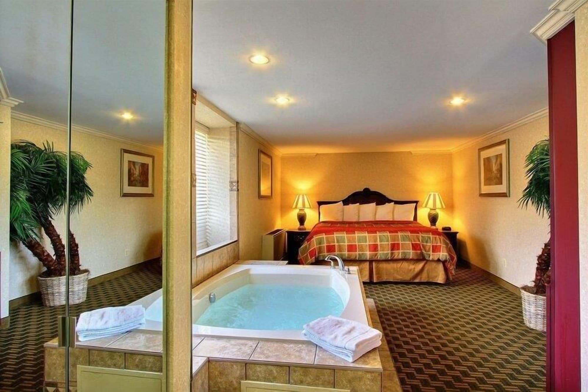 Days Inn & Suites By Wyndham Roseville/Detroit Area Pokój zdjęcie